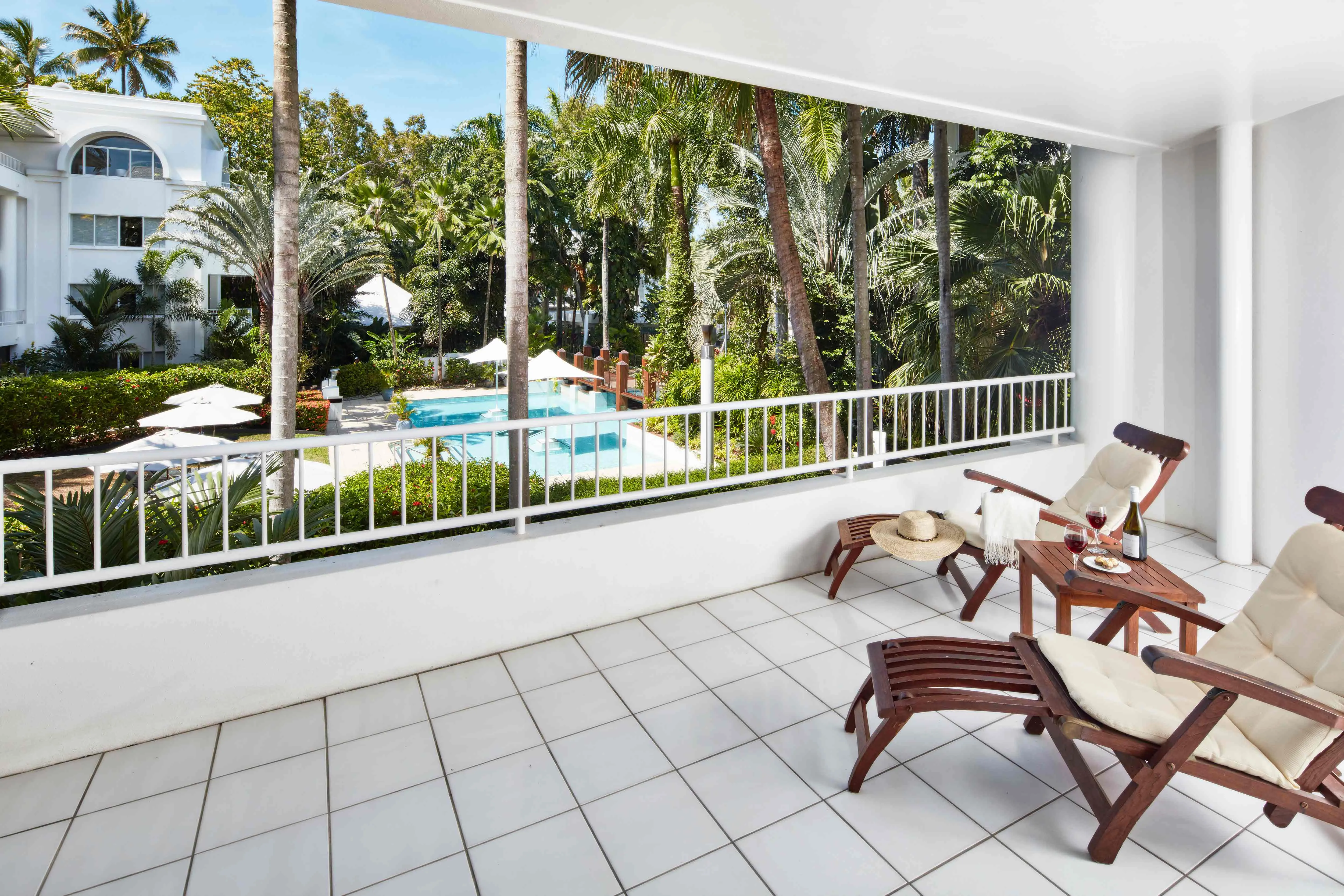 Alamanda Palm Cove Lancemore Boutique Luxury Accomodation One Bedroom Apartment 3