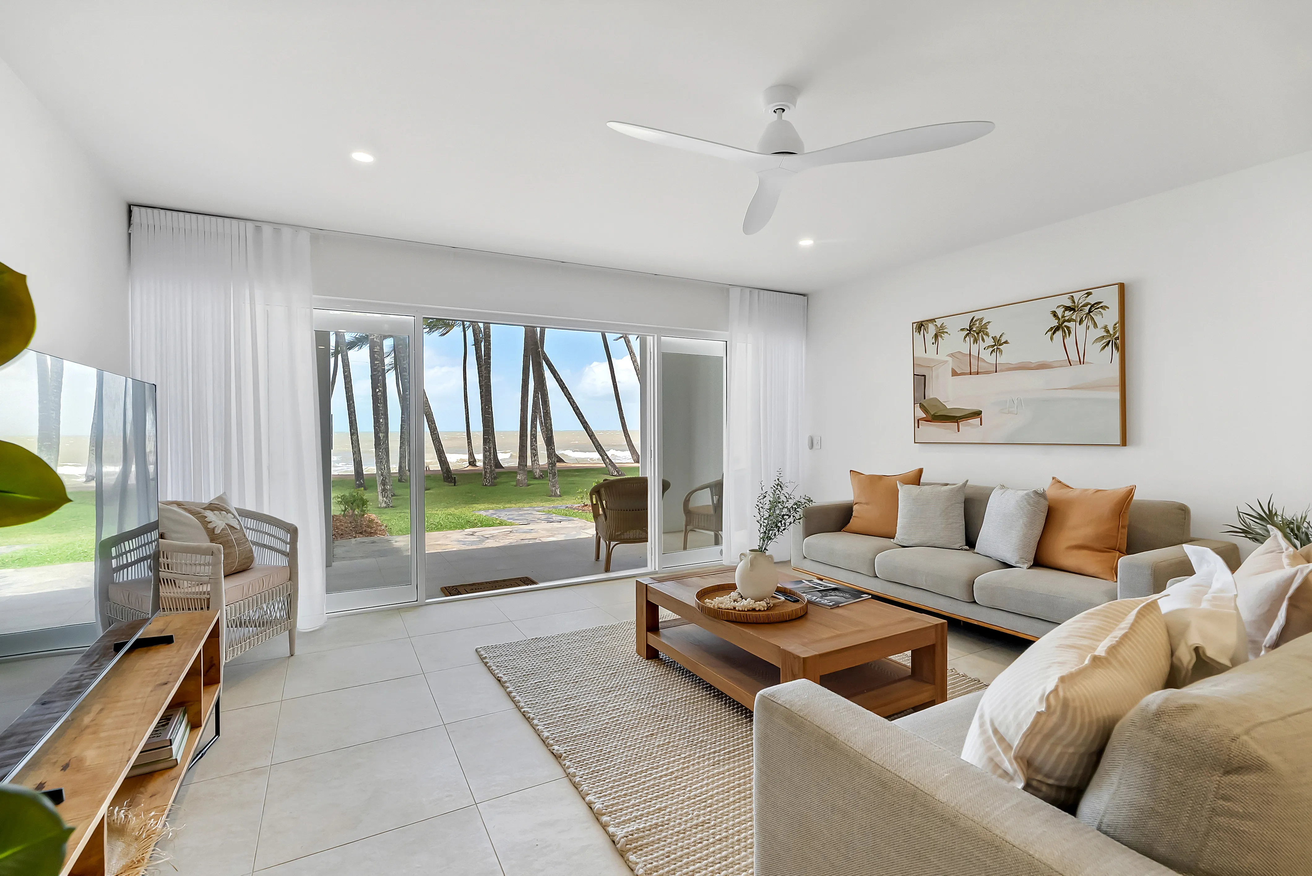 Alamanda Rooftop Pool Suite Living Room