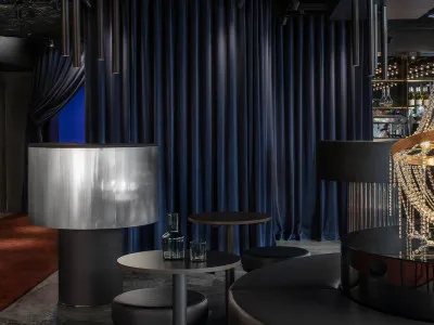 Lancemore Crossley st Boutique Luxury Accommodations Facilities Lobby 2000 x 800 3