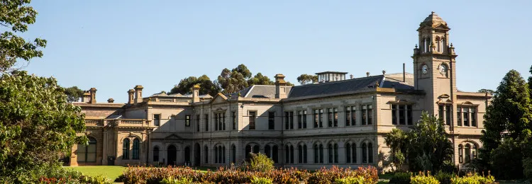 Lancemore Mansion Hotel Werribee Park Boutique Luxury Accommodation Facility grounds 2000 x 800 2 v2