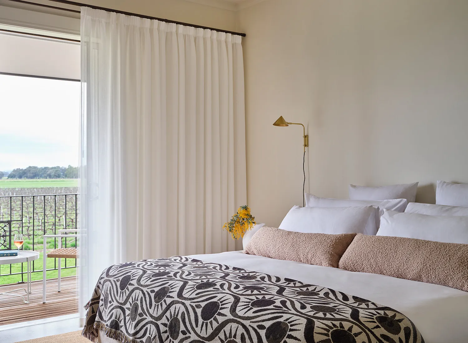 Lancemore Milawa Hotel Boutique Luxury Accommodation Superior Balcony Sunrise 1500 x 1100 v2