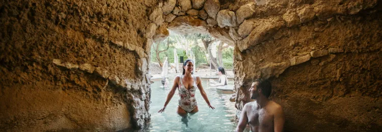 Peninsula Hot Springs Bath House 1