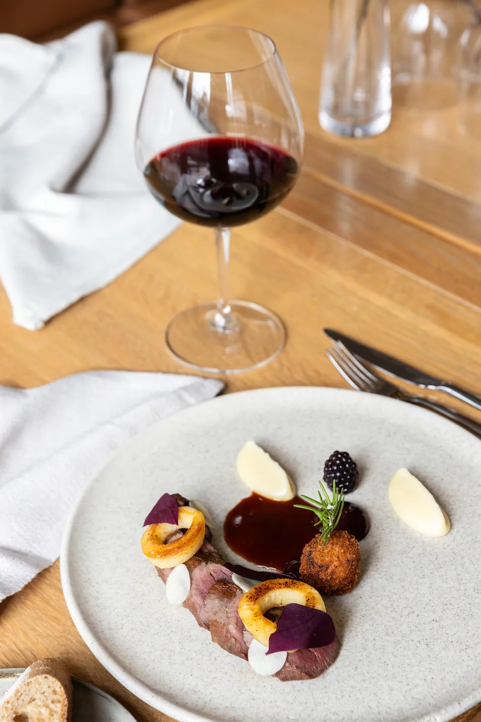 The Ninch Lindenderry 035