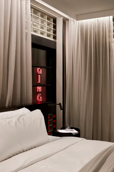 Website Slide Tiles 6 v2